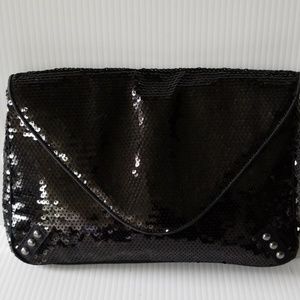 R&Em black sequined clutch purse
